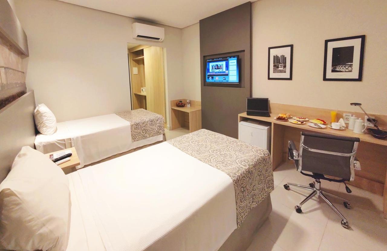 Luxury Twin Room Non-Smoking,1019529853:JPEG